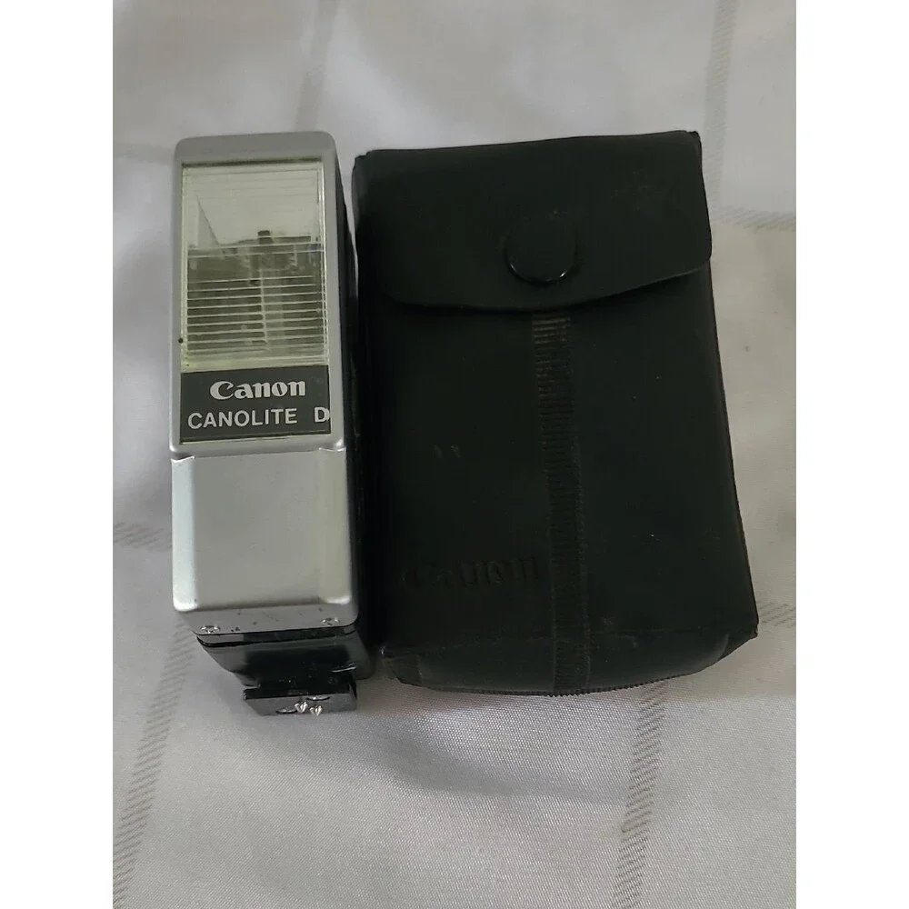 Canon Canolite D Flash Unit in Silver and Black Not Tested Parts Only